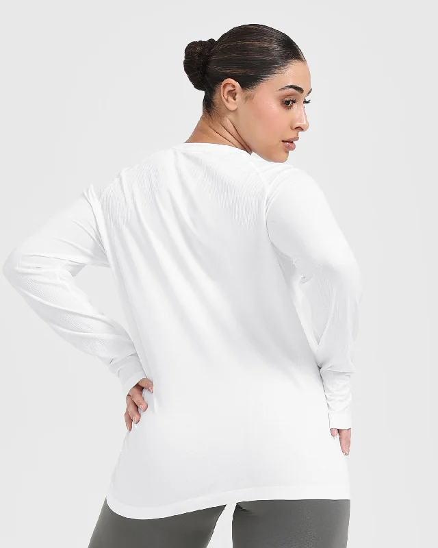 Go To Seamless Loose Long Sleeve Top | White