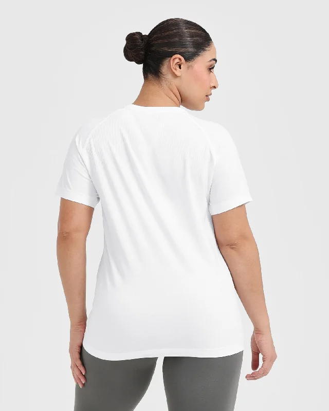 Go To Seamless Loose Top | White