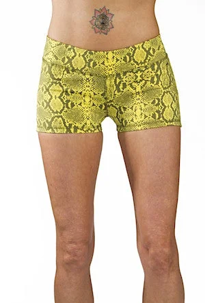 Yoga Hotpants - Yellow Grey Snake - Beach Shorts