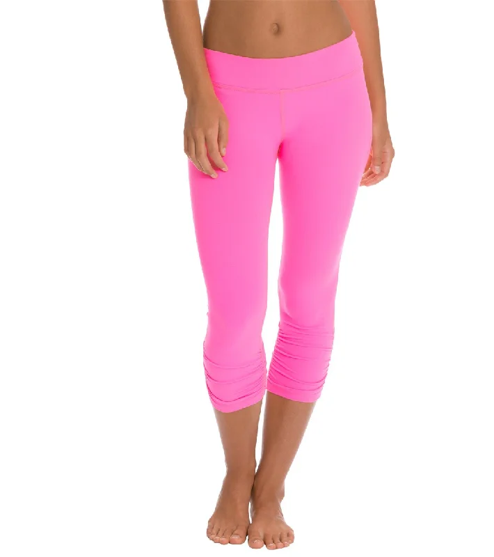 Beyond Yoga Essential Gathered Yoga Capris Shocking Pink