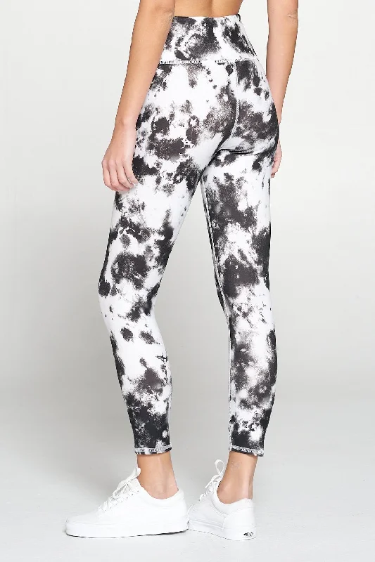 Sofia - B/W Silky Tie Dye 7/8 Legging (Regular-Waist) - FINAL SALE