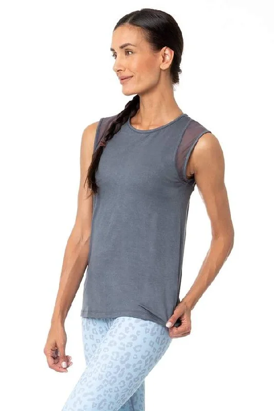 Avery Muscle Tank – Charcoal