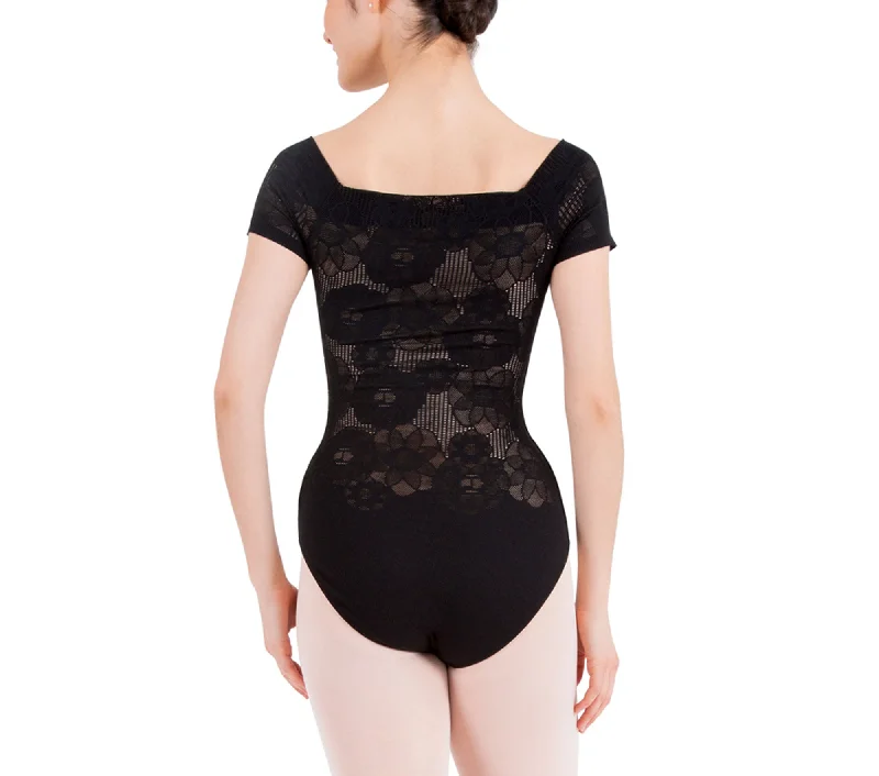 Short-sleeved lace leotard