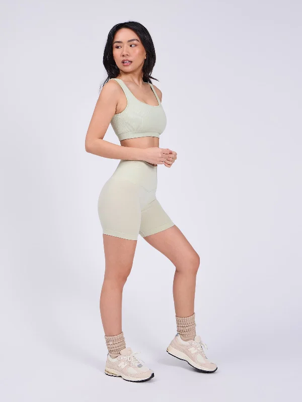 Scoop Seamless Sports Bra - Pistachio