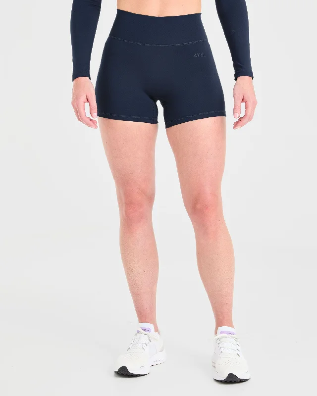 Staple Shorts - Navy